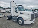 2017 Peterbilt 579 Semi Truck
