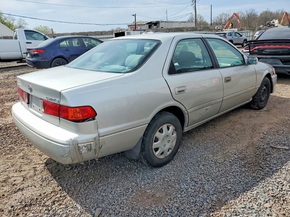 2000 Toyota Camry ce