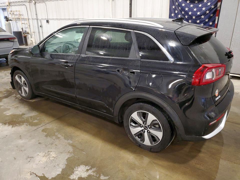 2017 KIA Niro lx