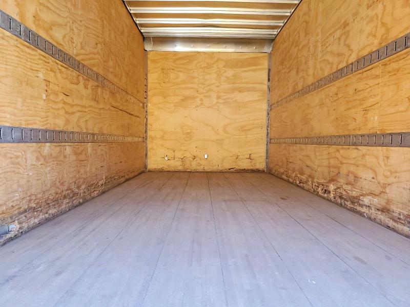 2019 Hino 155 BOX Truck