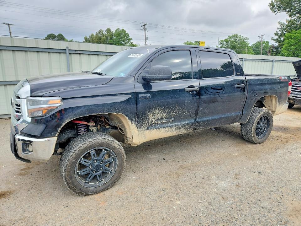 2017 Toyota Tundra SR5