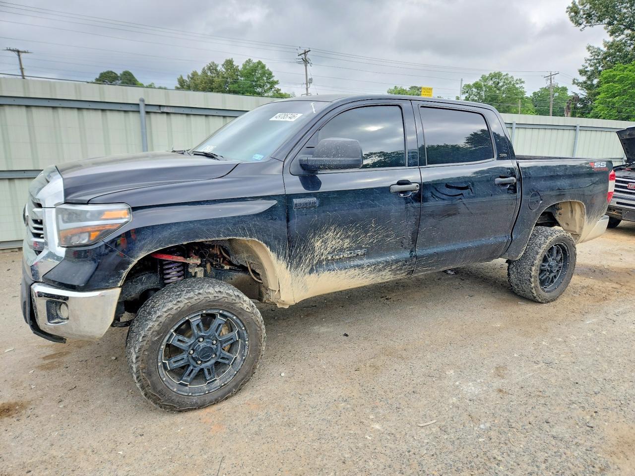 2017 Toyota Tundra SR5