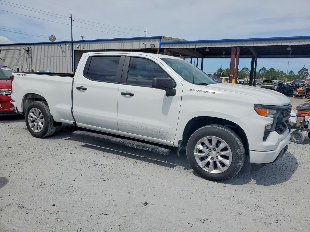 2022 Chevrolet Silverado K1500 Custom