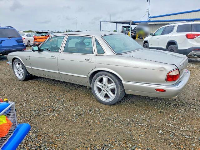 1999 Jaguar XJR
