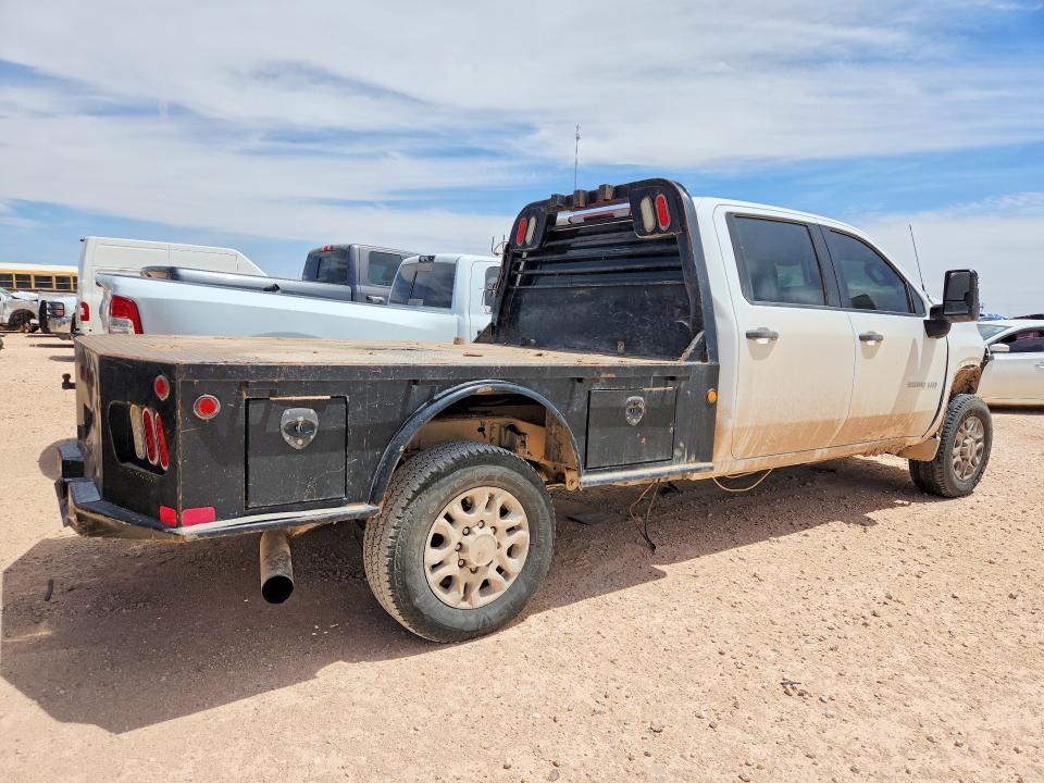 2021 Chevrolet Silverado K3500
