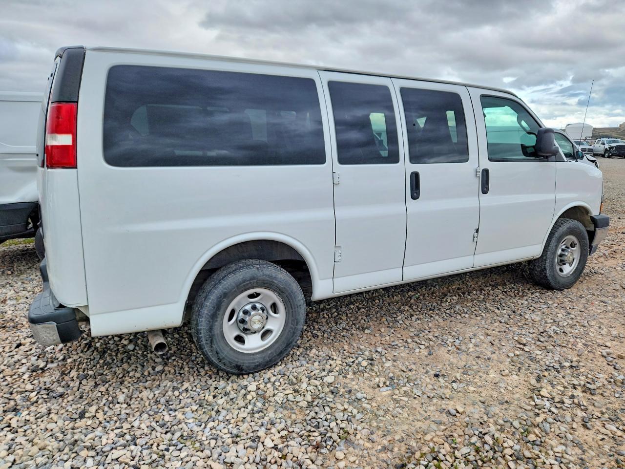 2020 Chevrolet Express G2500 LT