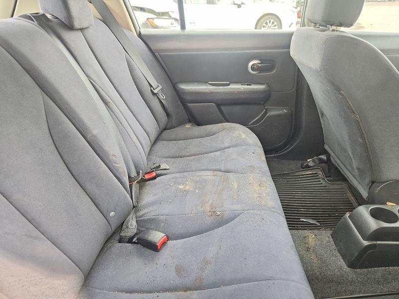 2009 Nissan Versa 1.8 s