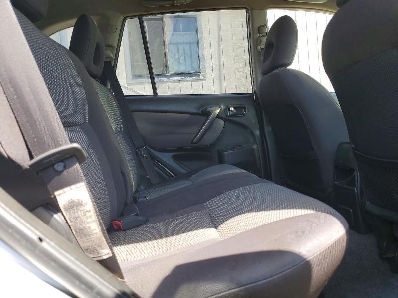 2004 Toyota Rav4 Base