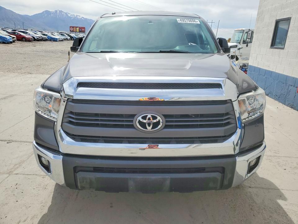 2014 Toyota Tundra SR5