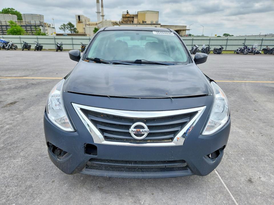 2017 Nissan Versa 1.6 s