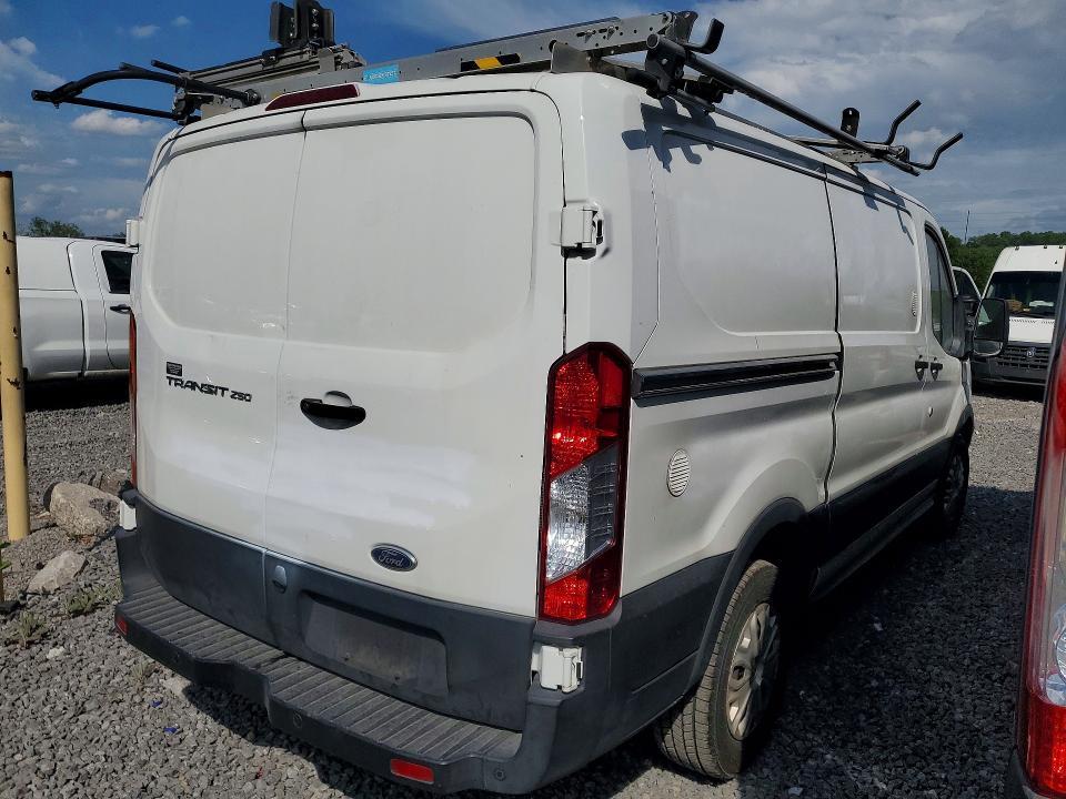 2019 Ford Transit T-250
