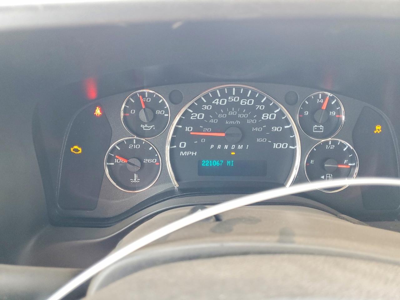 2020 Chev Express G4500