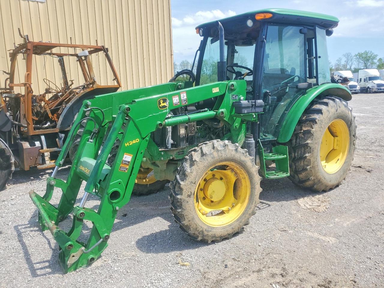 2014 John Deere H240 Tractor