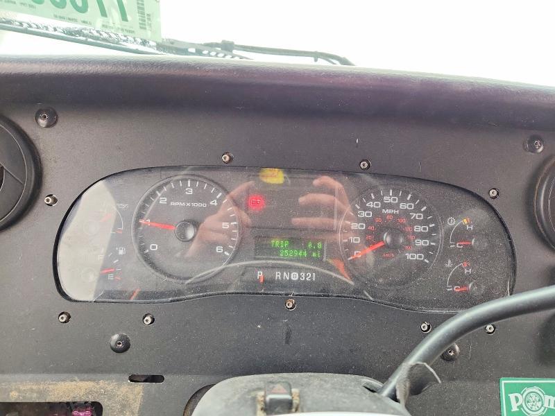 2015 Ford F59 Delivery Truck