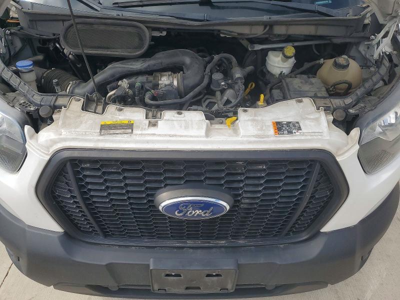 2022 Ford Transit Delivery Truck