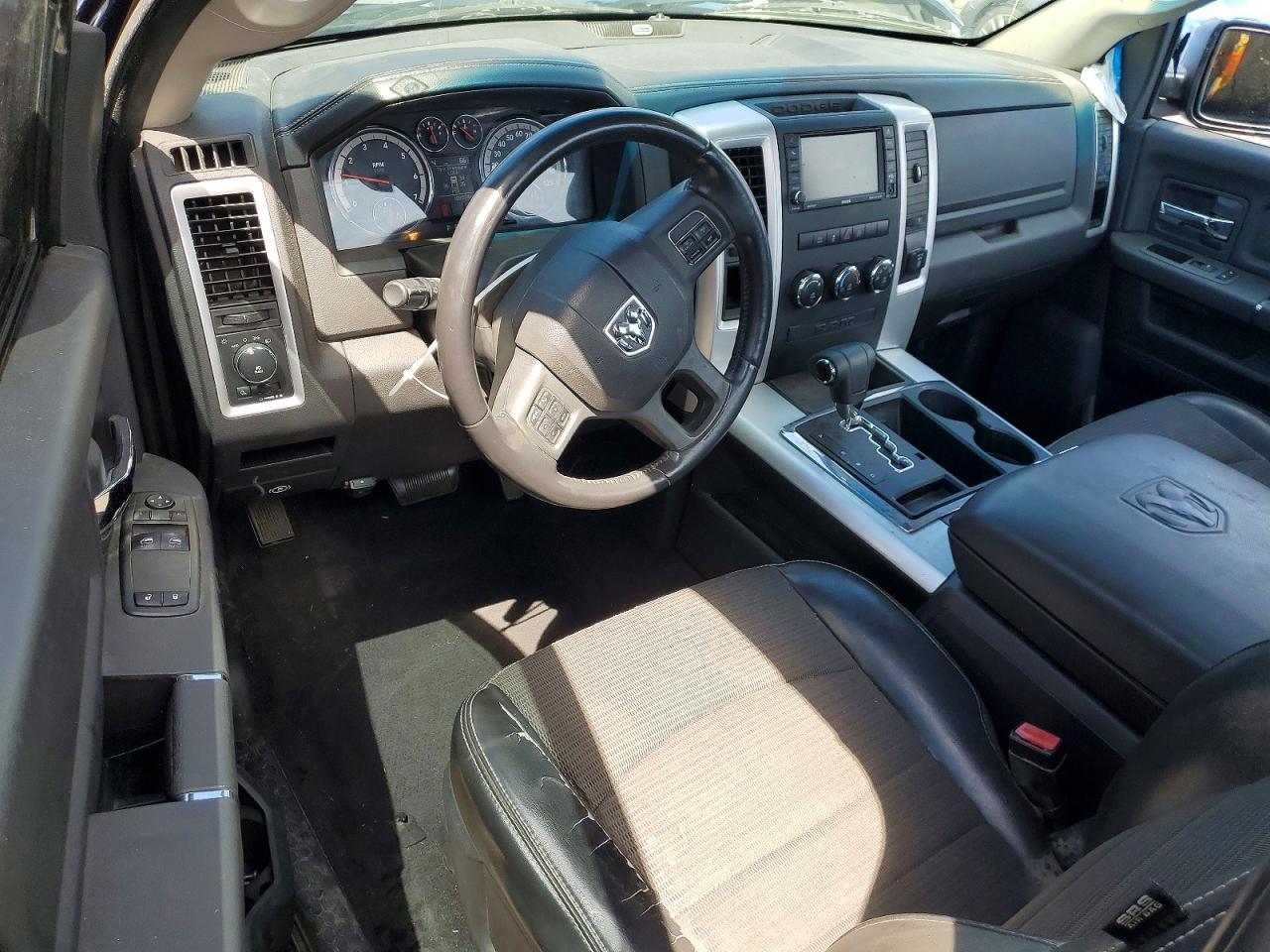 2012 Dodge RAM 1500 Sport