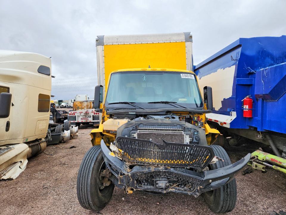 2024 International MV607 BOX Truck