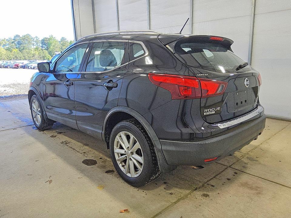 2018 Nissan Rogue Sport sv