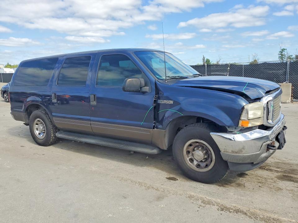 2003 Ford Excursion xlt