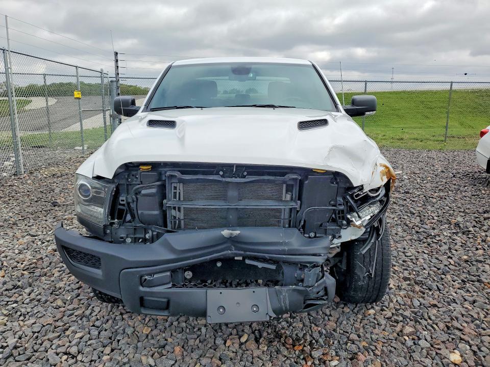 2022 Dodge RAM 1500 Classic SLT