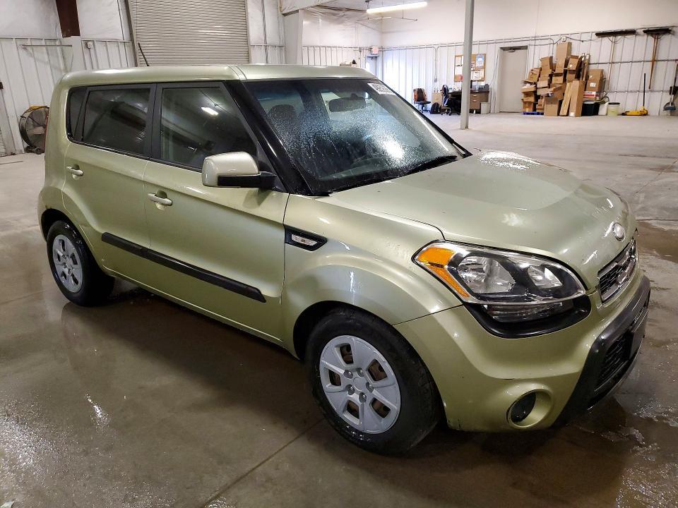 2013 KIA Soul Base