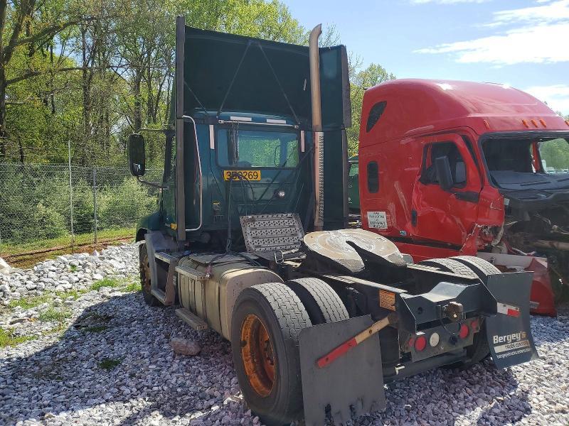 2016 Mack 600 CXU600