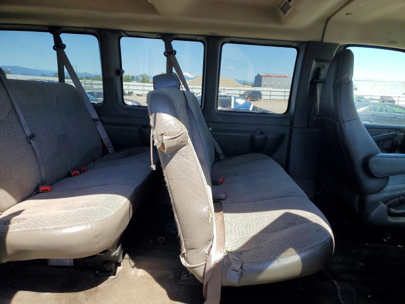 2019 Chevrolet Express G2500 LT