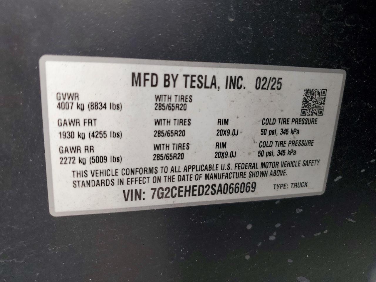 2025 Tesla Cybertruck