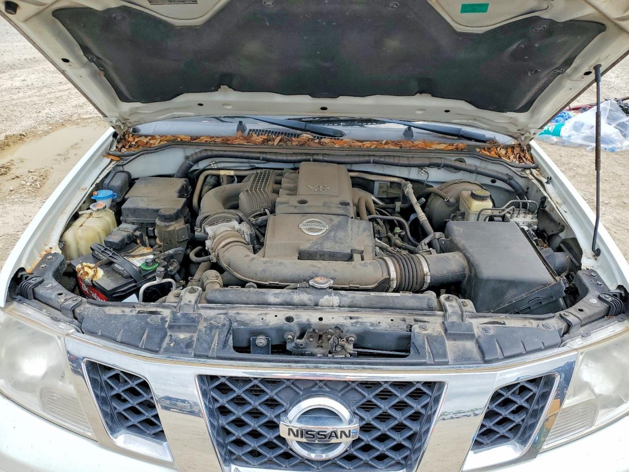 2013 Nissan Frontier SV V6