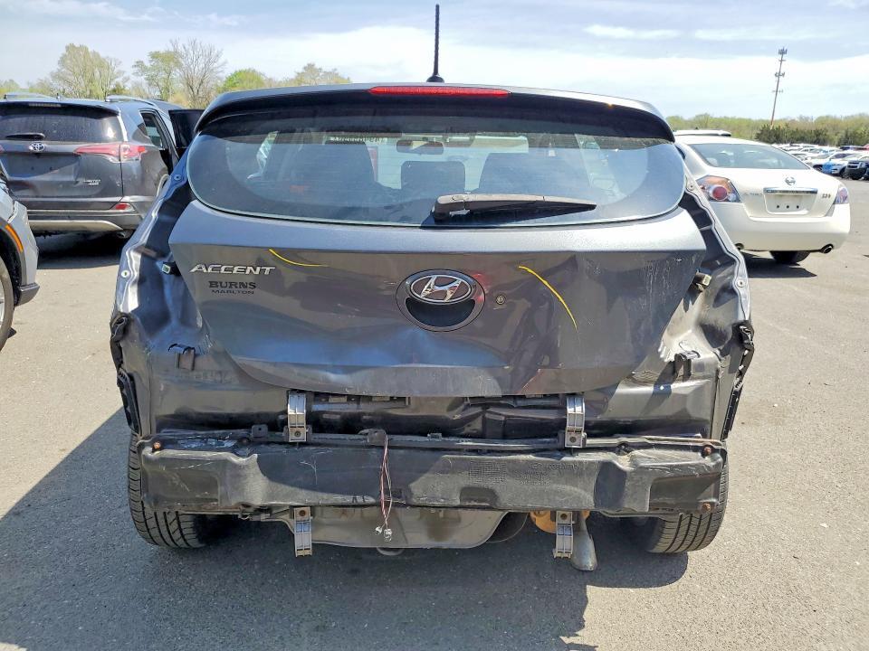 2012 Hyundai Accent se