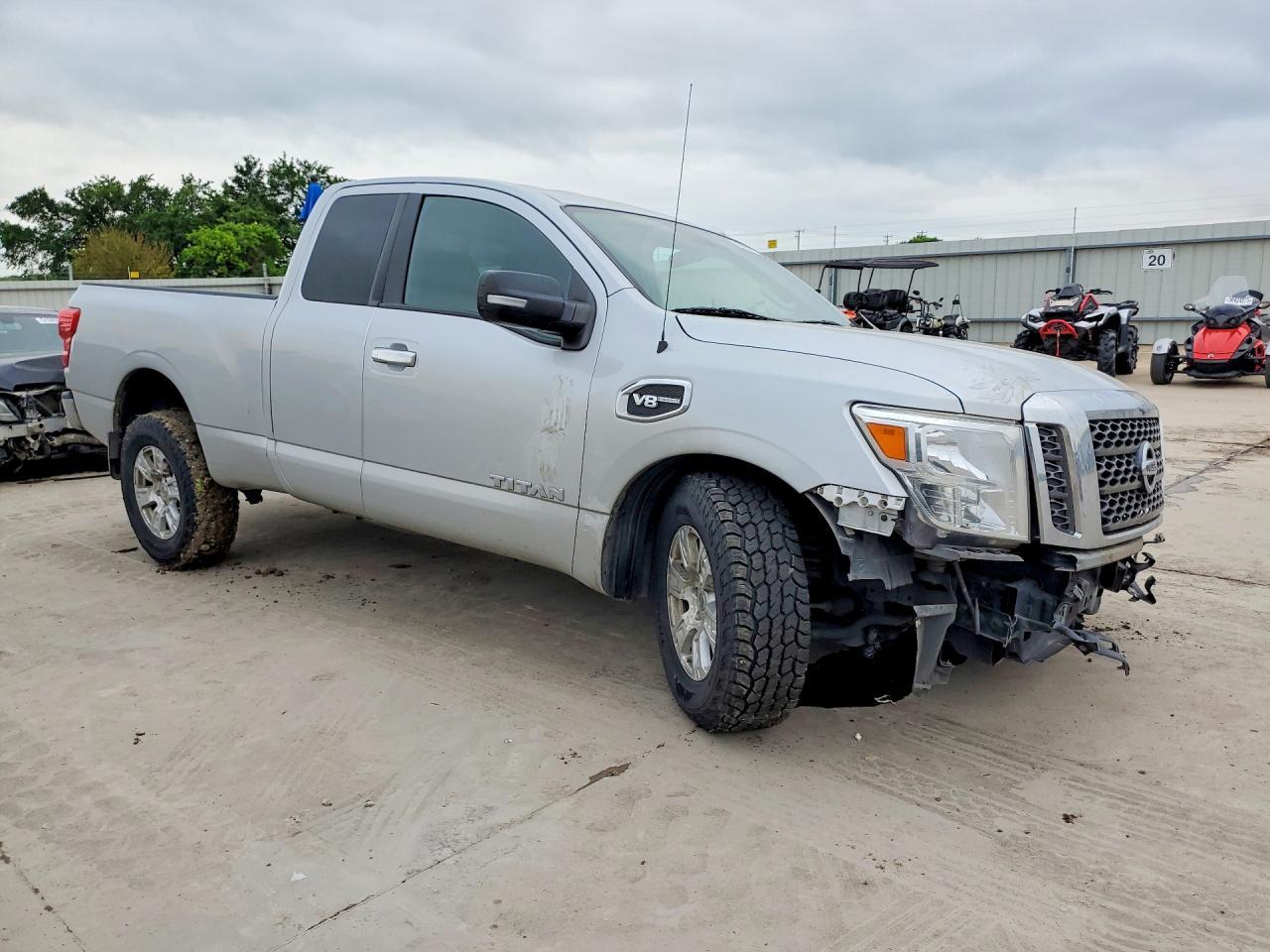 2017 Nissan Titan S
