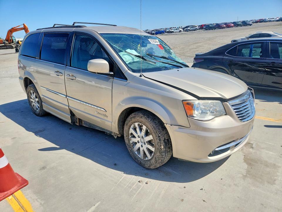 2015 Chrysler Town & Country Touring