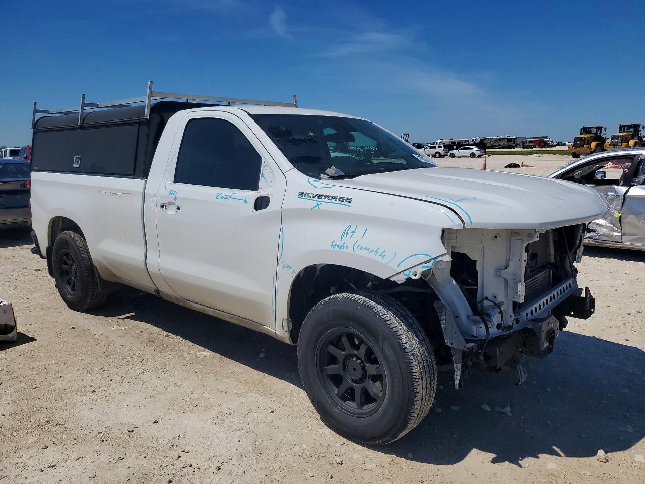 2022 Chevrolet Silverado C1500