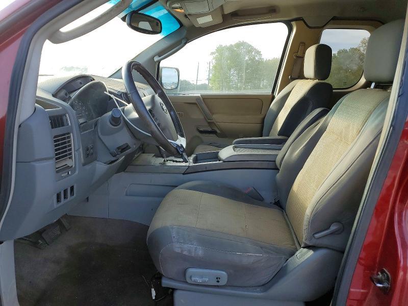 2004 Nissan Titan xe