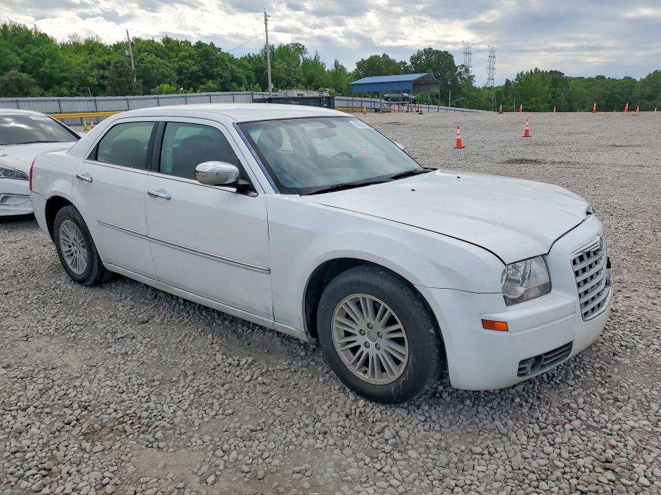 2010 Chrysler 300 Touring
