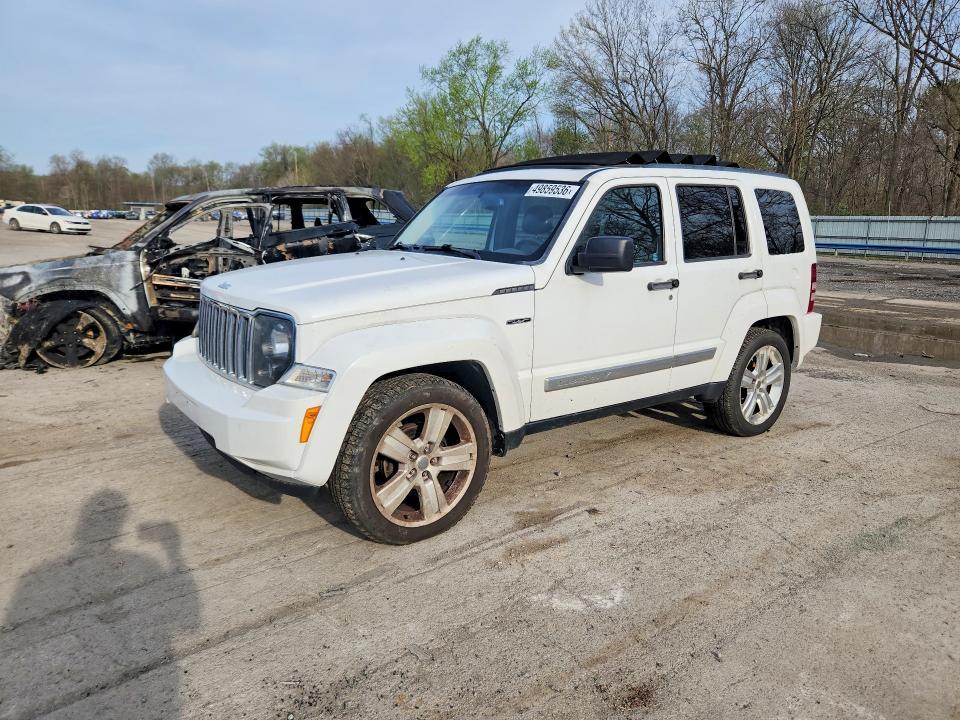 2012 Jeep Liberty jet