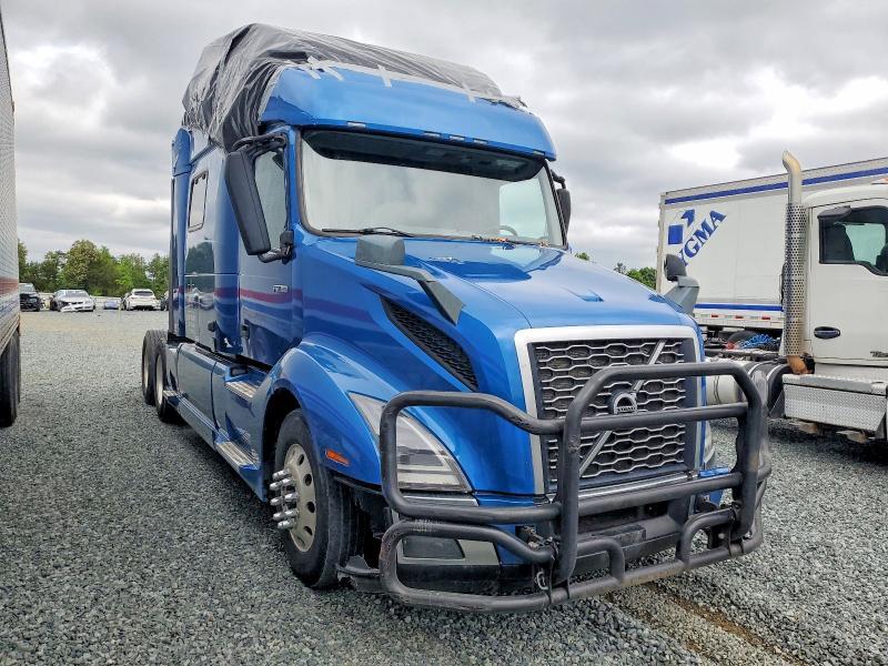 2023 Volv O VNL Semi Truck