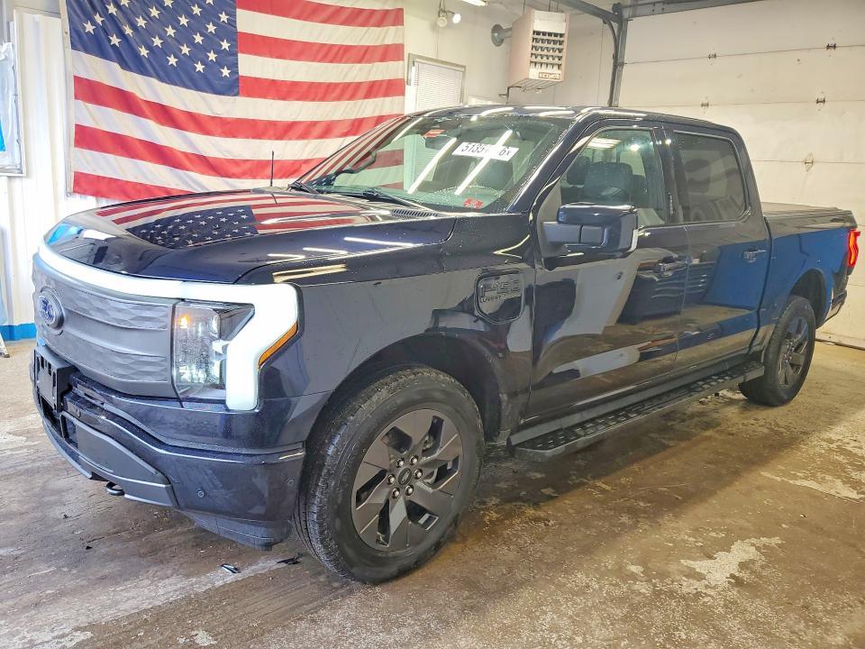 2023 Ford F150 Lightning PRO