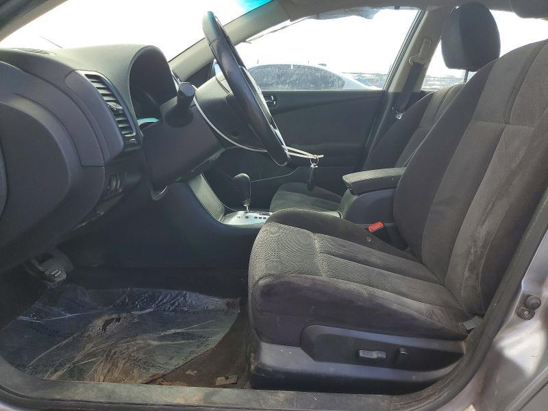 2009 Niss Altima 2.5