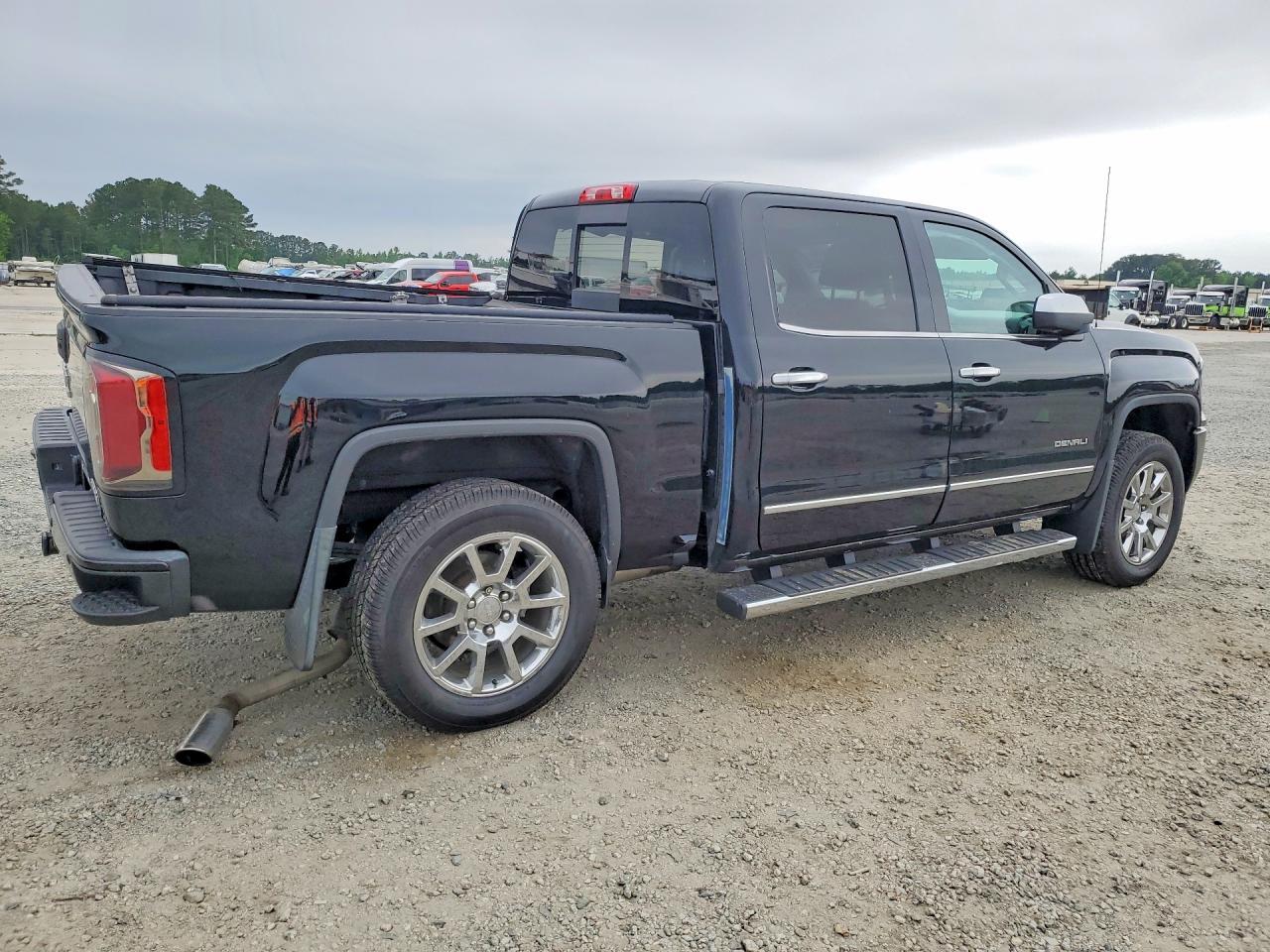 2017 GMC Sierra K1500 Denali