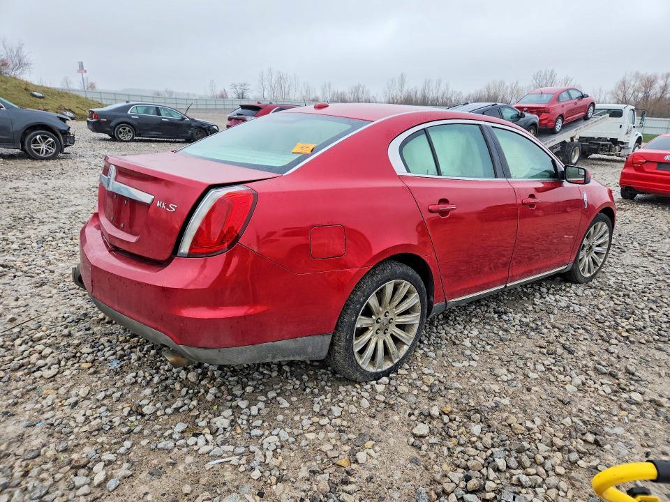 2010 Lincoln MKS