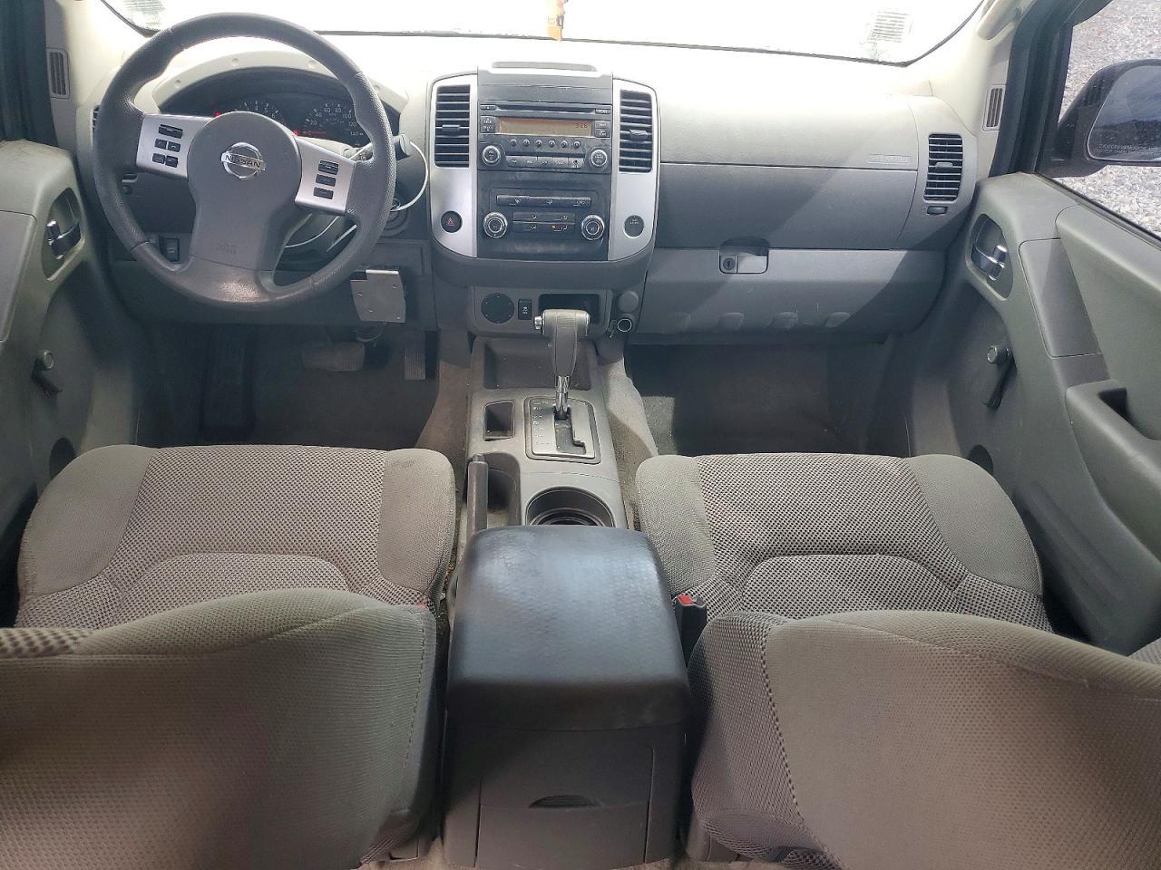 2016 Nissan Frontier S