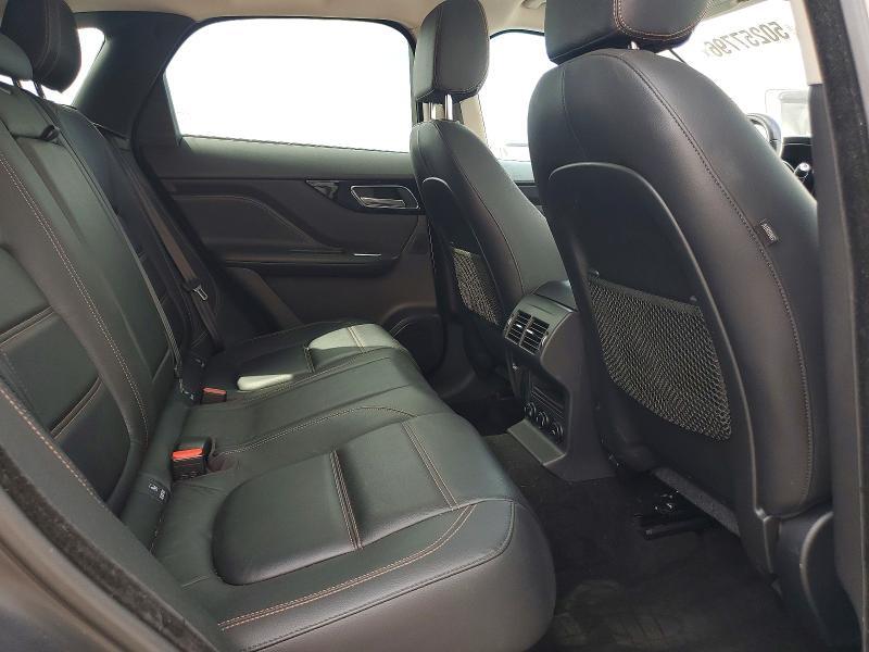 2018 Jaguar F-pace Prestige