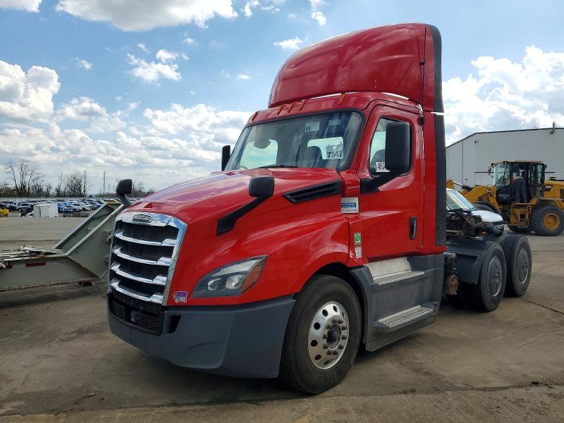 2020 Freigliner 2020 Freightliner Cascadia 1-Semi Truck
