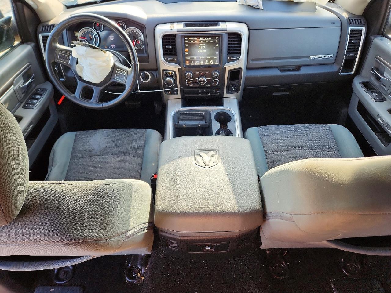 2017 Dodge RAM 1500 SLT