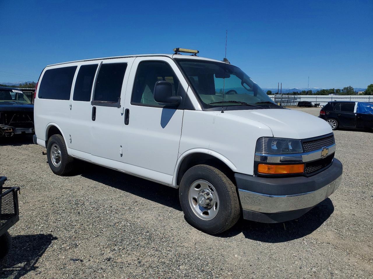 2019 Chevrolet Express G2500 LT