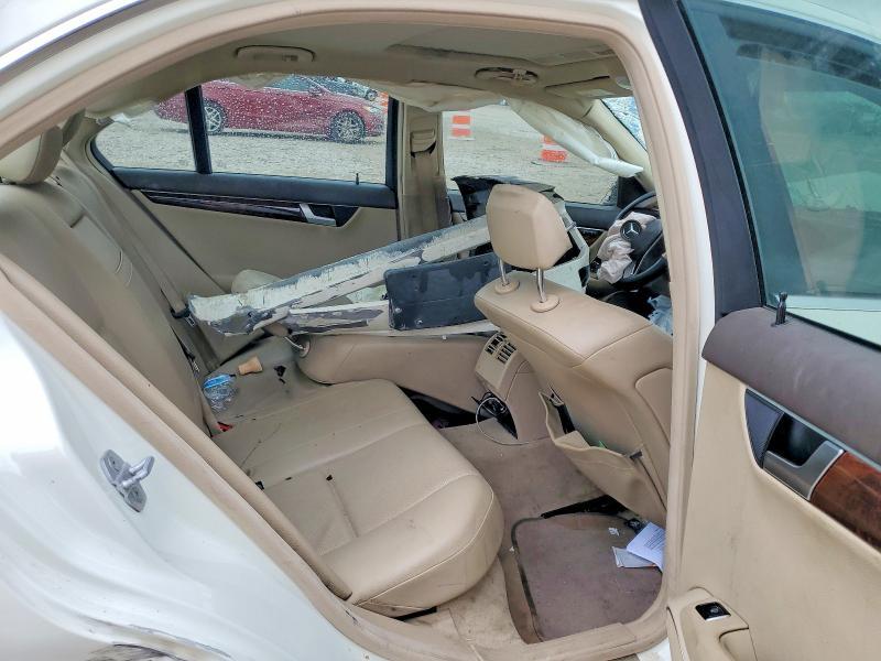 2012 Mercedes-Benz C 250