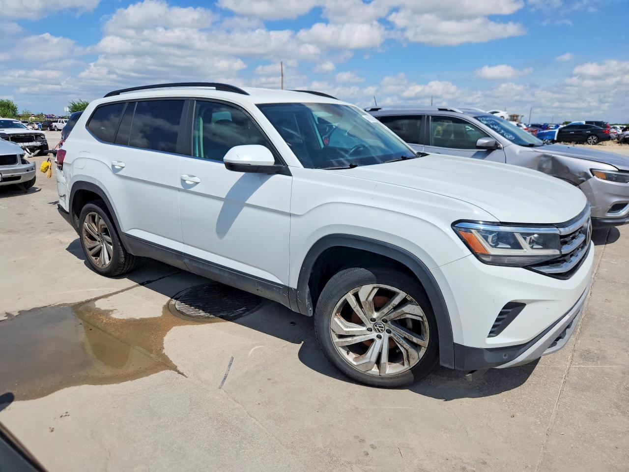 2023 Volkswagen Atlas se