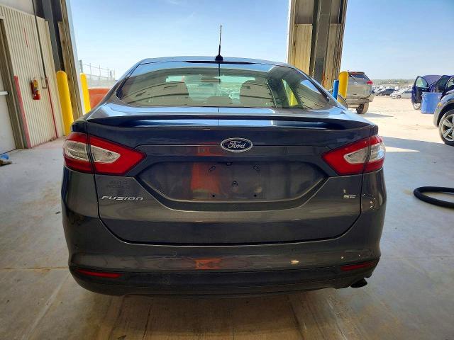 2016 Ford Fusion se