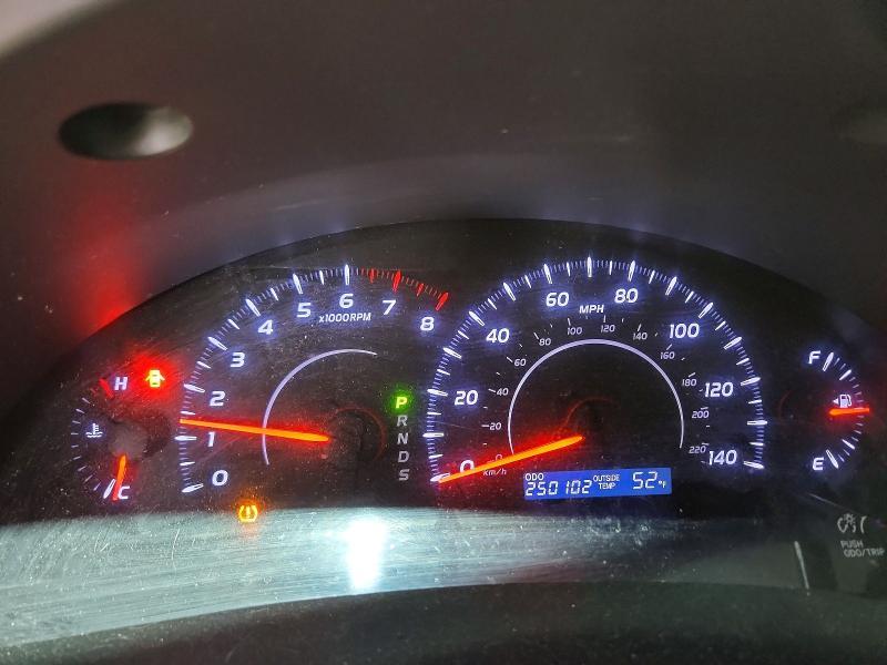 2010 Toyota Camry le